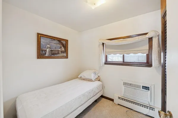 $168,920 | 119 16th Avenue East, Ashland, WI 54806