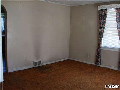 3865 East Hopewell Road Center Valley, PA 18034 - Photo 5 of 6 Gallery Image 5