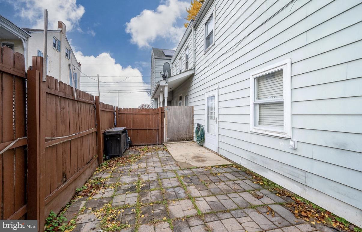 3019 Kutztown Road Reading, PA 19605 - Photo 7 of 52