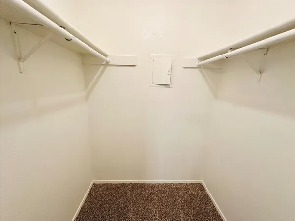 a view of walk in closet