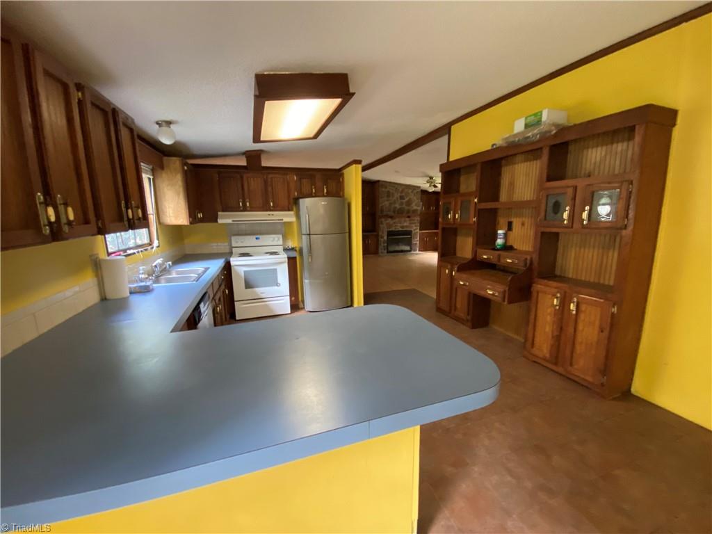 613 Southern Road King, NC 27021 - Photo 30 of 43 Gallery Image 30