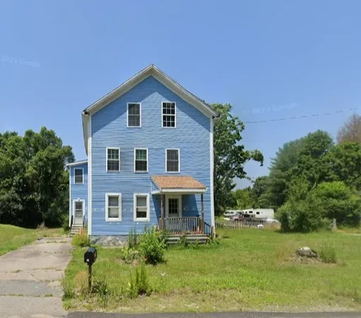 $2,000 | 80 North Main Street, Unit 2, Assonet, MA 02702
