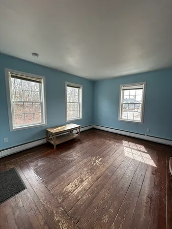 $1,900 | 80 North Main Street, Unit 2, Assonet, MA 02702