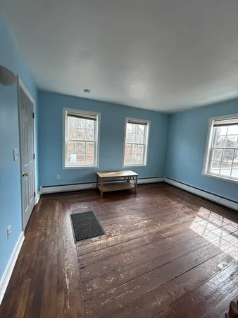 $1,900 | 80 North Main Street, Unit 2, Assonet, MA 02702