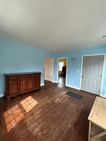$1,900 | 80 North Main Street, Unit 2, Assonet, MA 02702