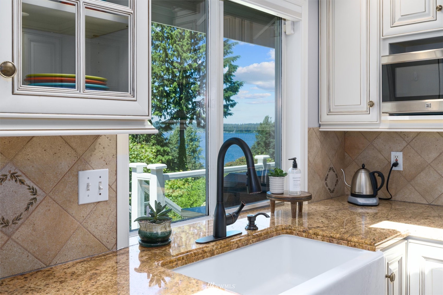20 North Rhodora Heights Road Lake Stevens, WA 98258 - Photo 8 of 40 Gallery Image 8