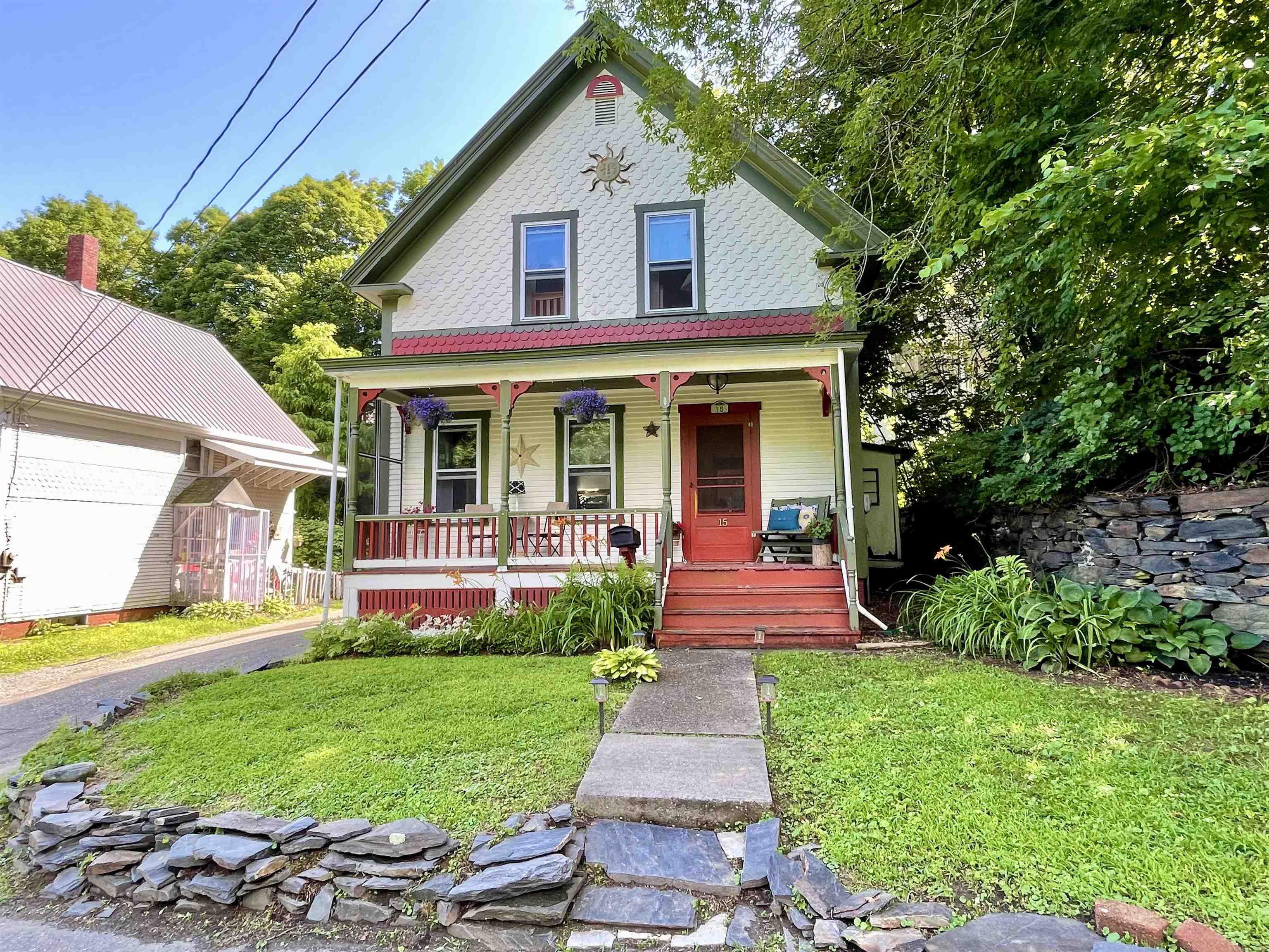 15 Earle Street Rockingham, VT 05101 - Photo 12 of 40