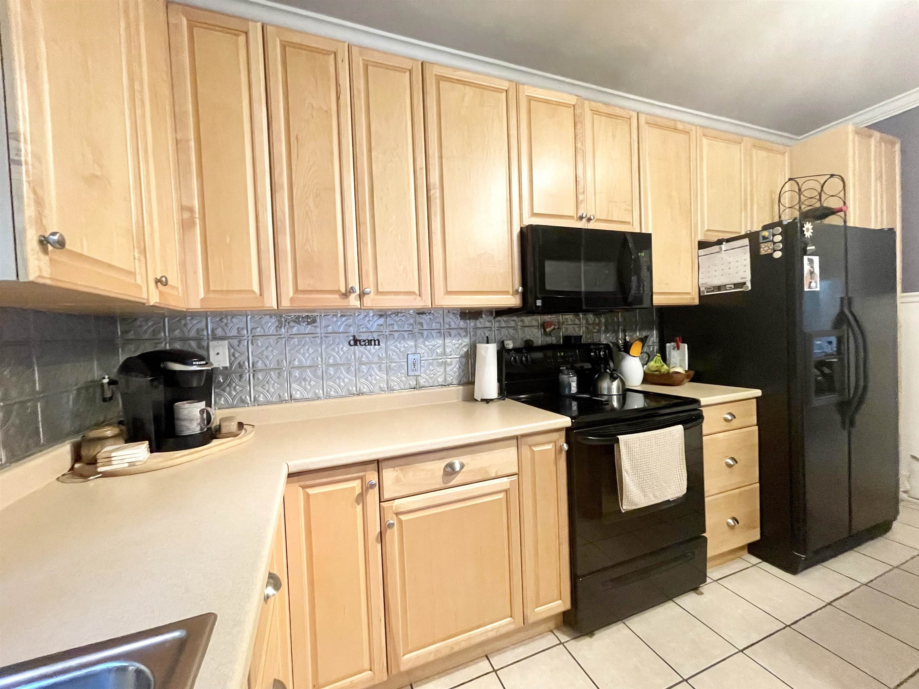 15 Earle Street Rockingham, VT 05101 - Photo 15 of 40