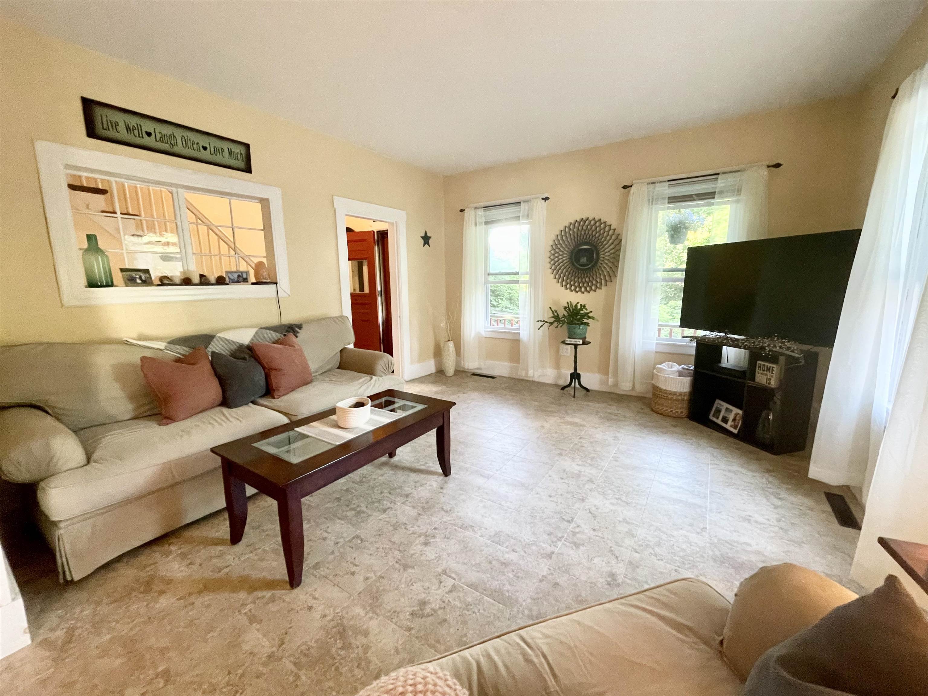 15 Earle Street Rockingham, VT 05101 - Photo 22 of 40