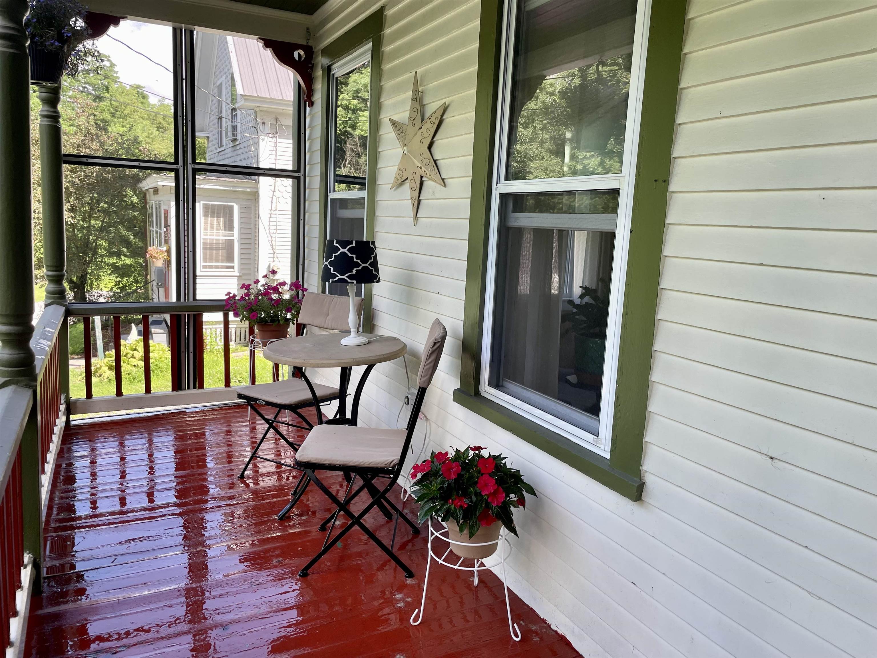 15 Earle Street Rockingham, VT 05101 - Photo 9 of 40