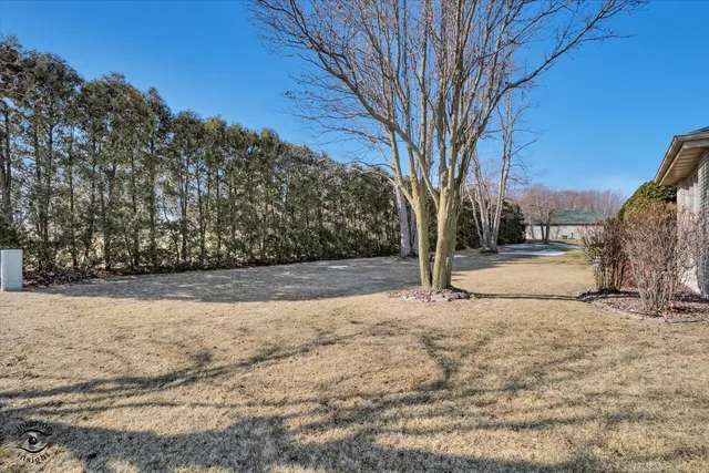 $259,000 | 1 Hilgert Court, Grant Park, IL 60940