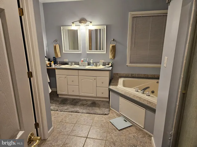 $639,000 | 24324 Asbury Drive, Denton, MD 21629