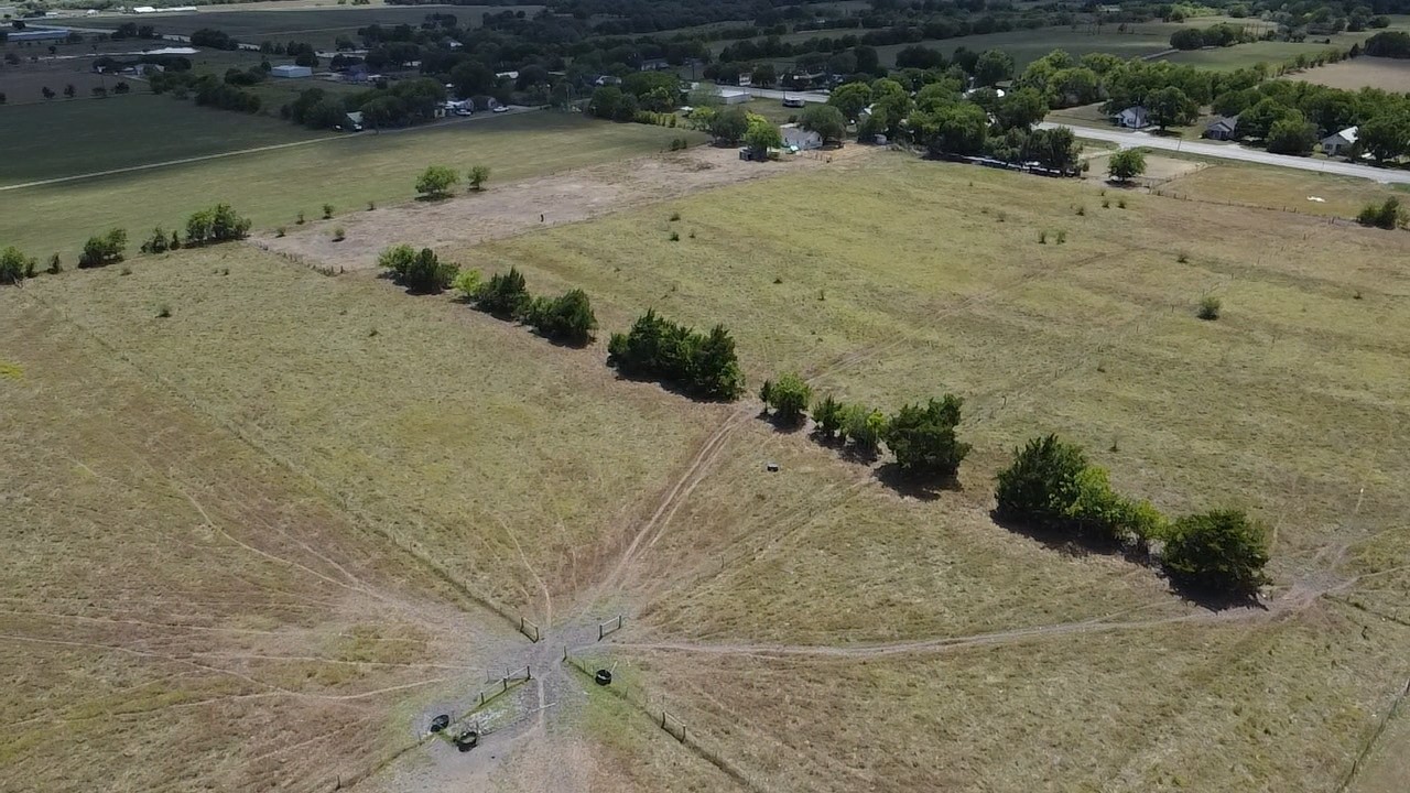 77 US Highway 77 Schulenburg, TX 78956 - Photo 9 of 10