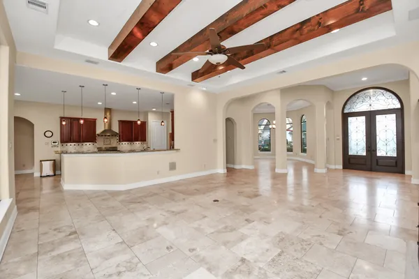 $9,500 | 1611 Lynnview Drive, Houston, TX 77055