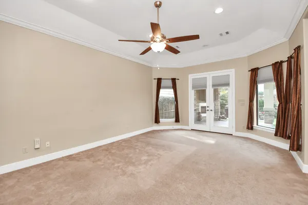 $9,500 | 1611 Lynnview Drive, Houston, TX 77055