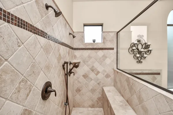 $9,500 | 1611 Lynnview Drive, Houston, TX 77055