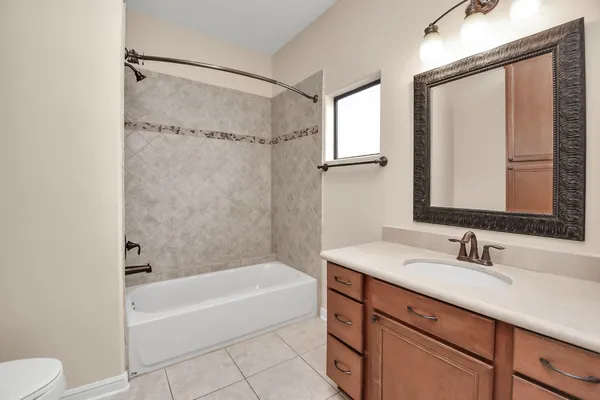 $9,500 | 1611 Lynnview Drive, Houston, TX 77055