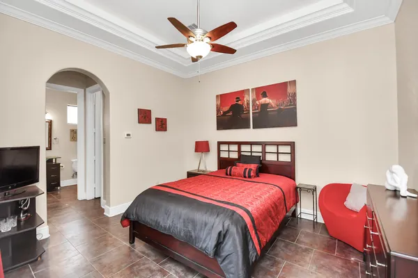 $9,500 | 1611 Lynnview Drive, Houston, TX 77055