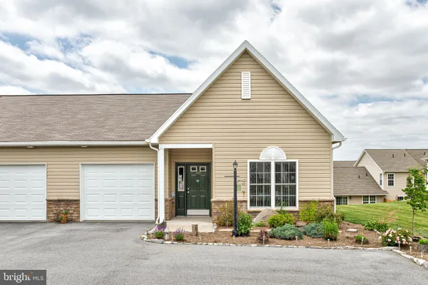 $369,900 | 128 Gemstone Drive, Bellefonte, PA 16823