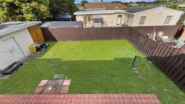 $4,900 | 8877 Southwest 36th Street, Miami, FL 33165