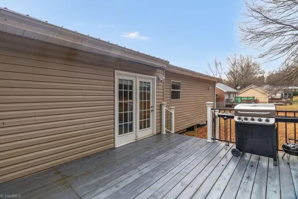 $249,900 | 516 John Street, Eden, NC 27288