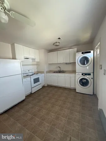 $1,550 | 1667 Monroe Bay Circle, Colonial Beach, VA 22443