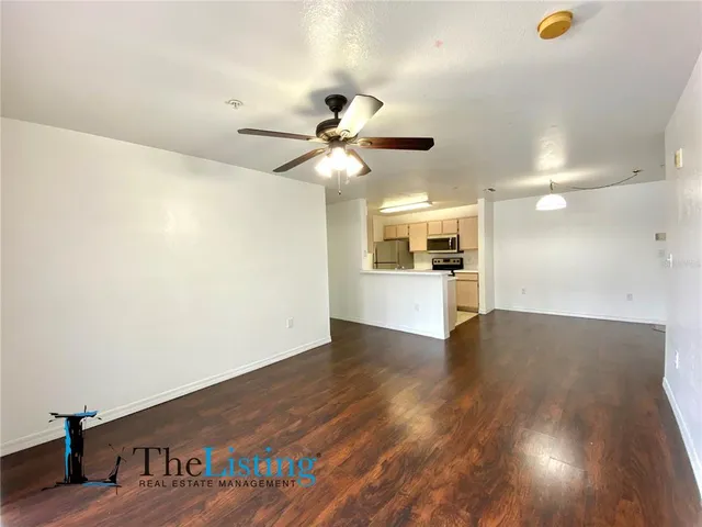 $1,650 | 5459 Vineland Road, Unit 4201, Orlando, FL 32811