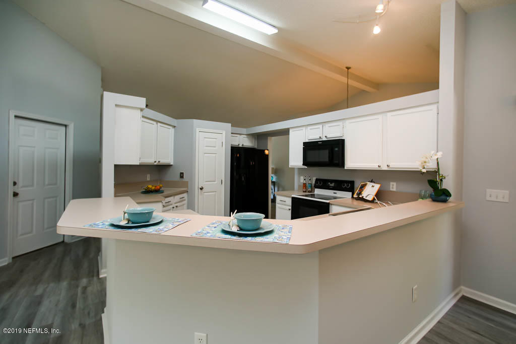 11929 Swooping Willow Road Jacksonville, FL 32223 - Photo 14 of 55 FKitchen