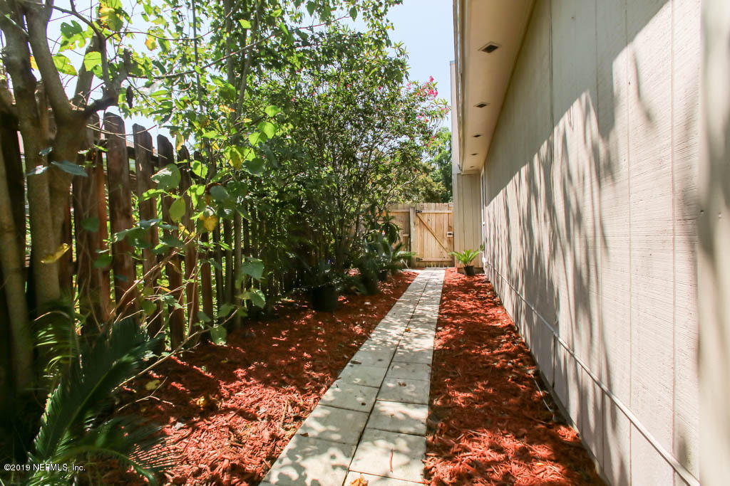 11929 Swooping Willow Road Jacksonville, FL 32223 - Photo 43 of 55 OBackyard View 2