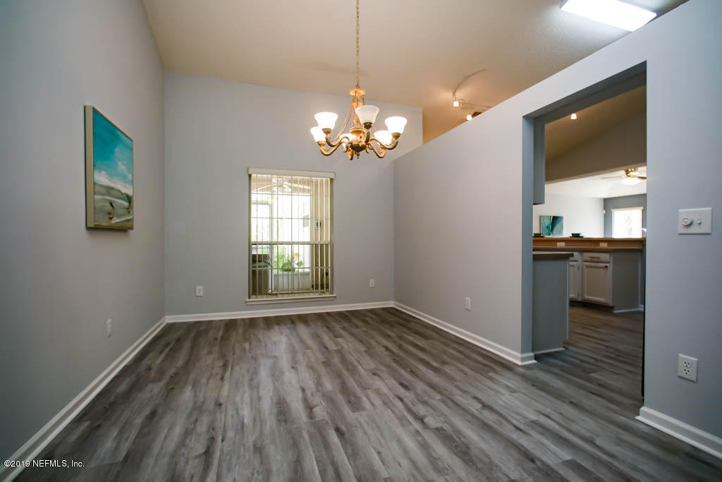 11929 Swooping Willow Road Jacksonville, FL 32223 - Photo 9 of 55 Dining View 2