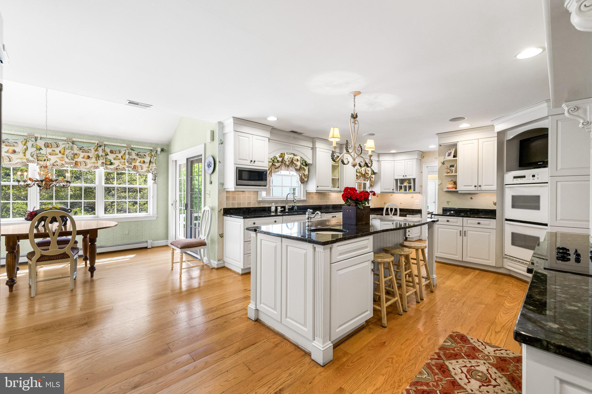7715 Ruxwood Road Baltimore, MD 21204 - Photo 13 of 58