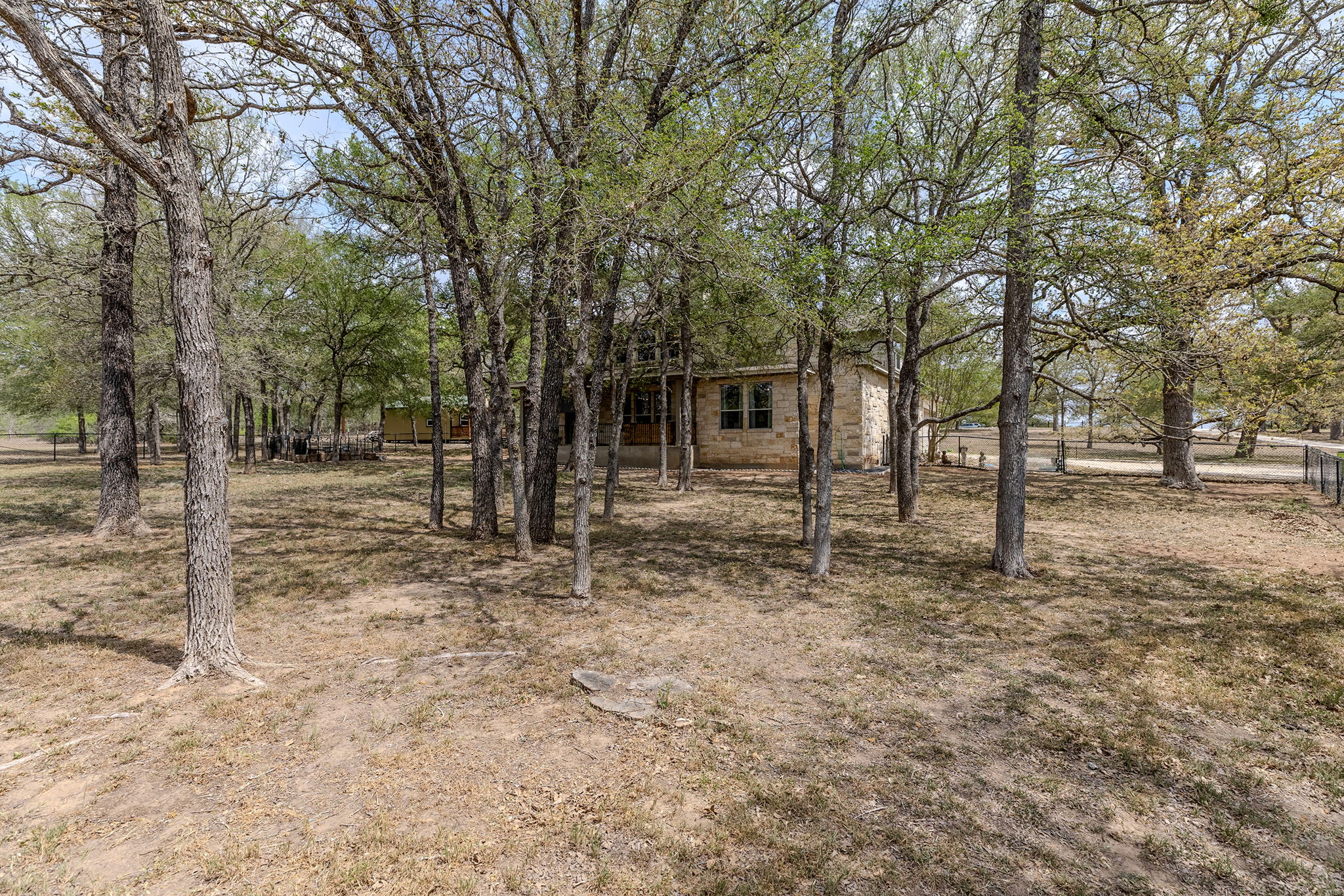 202 The Oaks Boulevard Elgin, TX 78621 - Photo 13 of 40 View of yard