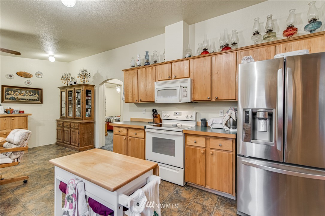 1209 Rose Valley Road Kelso, WA 98626 - Photo 5 of 25 Gallery Image 5