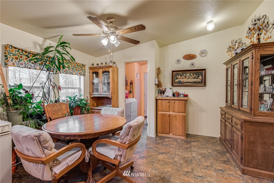 1209 Rose Valley Road Kelso, WA 98626 - Photo 7 of 25 Gallery Image 7