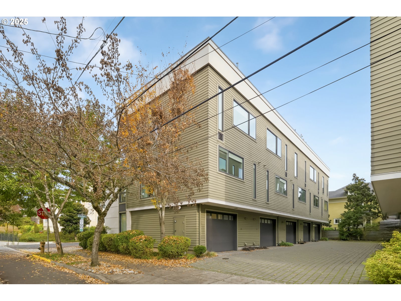 1102 Northeast Tillamook Street, Unit 5 Portland, OR 97212 - Photo 45 of 48