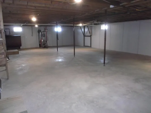 $1,800 | 153 Rainville Road, Highgate, VT 05459