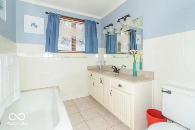 $229,900 | 520 Hawthorn Road, New Castle, IN 47362