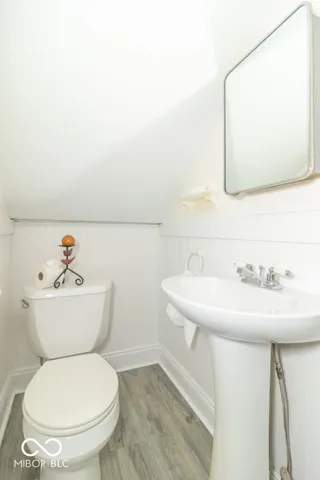 $229,900 | 520 Hawthorn Road, New Castle, IN 47362