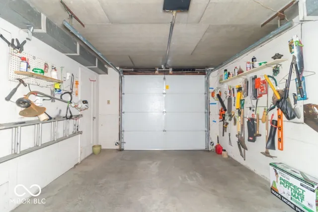 $229,900 | 520 Hawthorn Road, New Castle, IN 47362