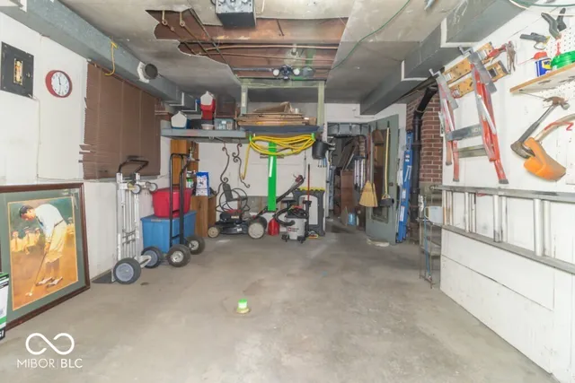 $229,900 | 520 Hawthorn Road, New Castle, IN 47362