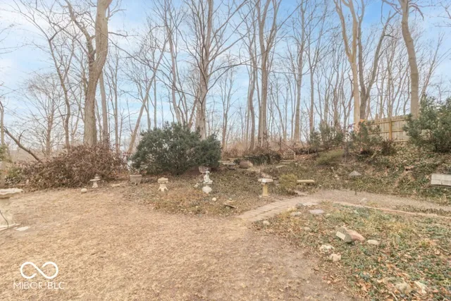 $229,900 | 520 Hawthorn Road, New Castle, IN 47362