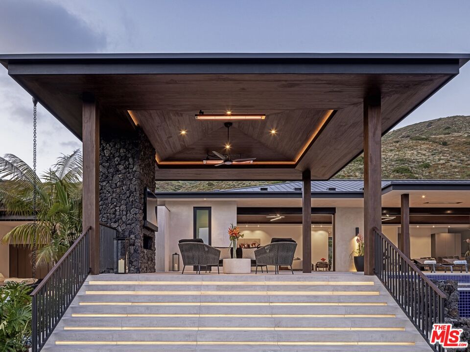 11809 Ellice Street Malibu, CA 90265 - Photo 18 of 39 a view of a balcony