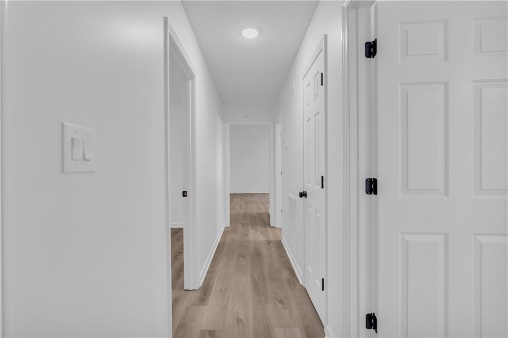 2693 Highway 101 Temple, GA 30179 - Photo 35 of 69 a view of a hallway with wooden floor and entryway