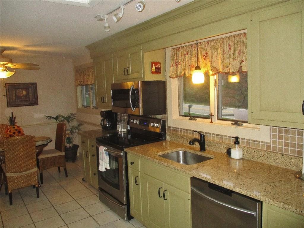 616 Gill Hall Road Clairton, PA 15025 - Photo 4 of 12 Gallery Image 4