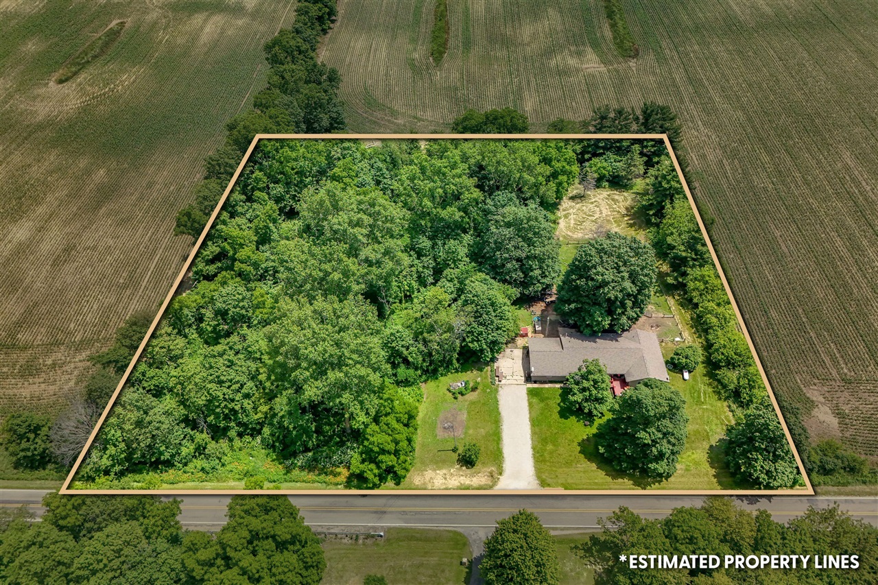 7051 Long Lake Road Reading, MI 49274 - Photo 2 of 54