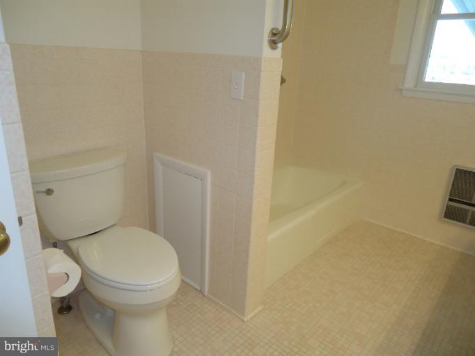 21630 Chicken Point Road Tilghman, MD 21671 - Photo 12 of 25 Bath