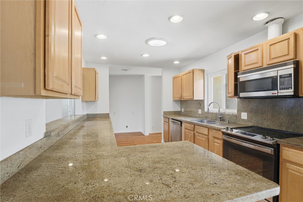 12234 Boulder View Drive Poway, CA 92064 - Photo 34 of 43