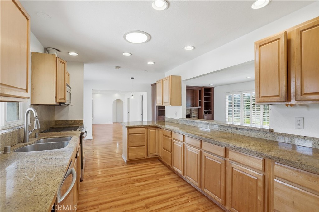 12234 Boulder View Drive Poway, CA 92064 - Photo 7 of 43