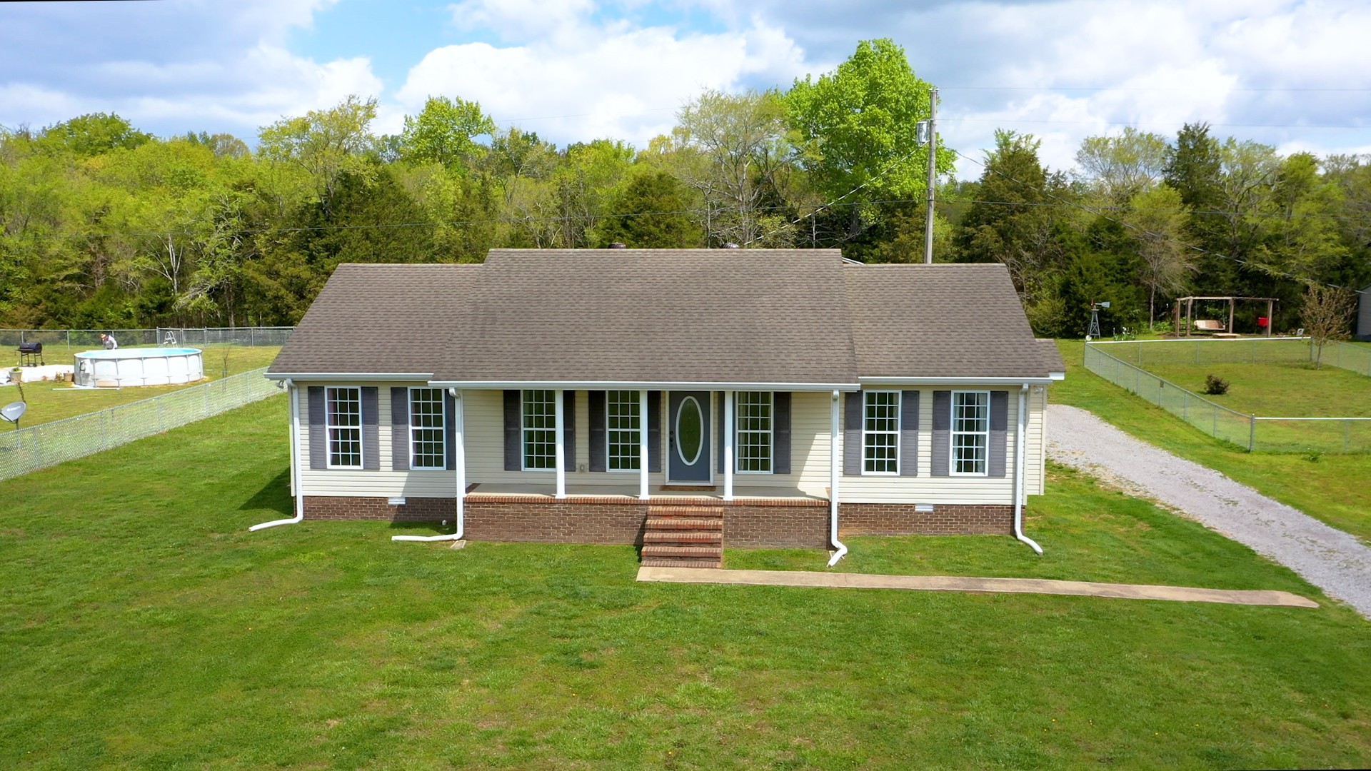 139 South Lovers Lane, Lebanon, TN 37090 Compass