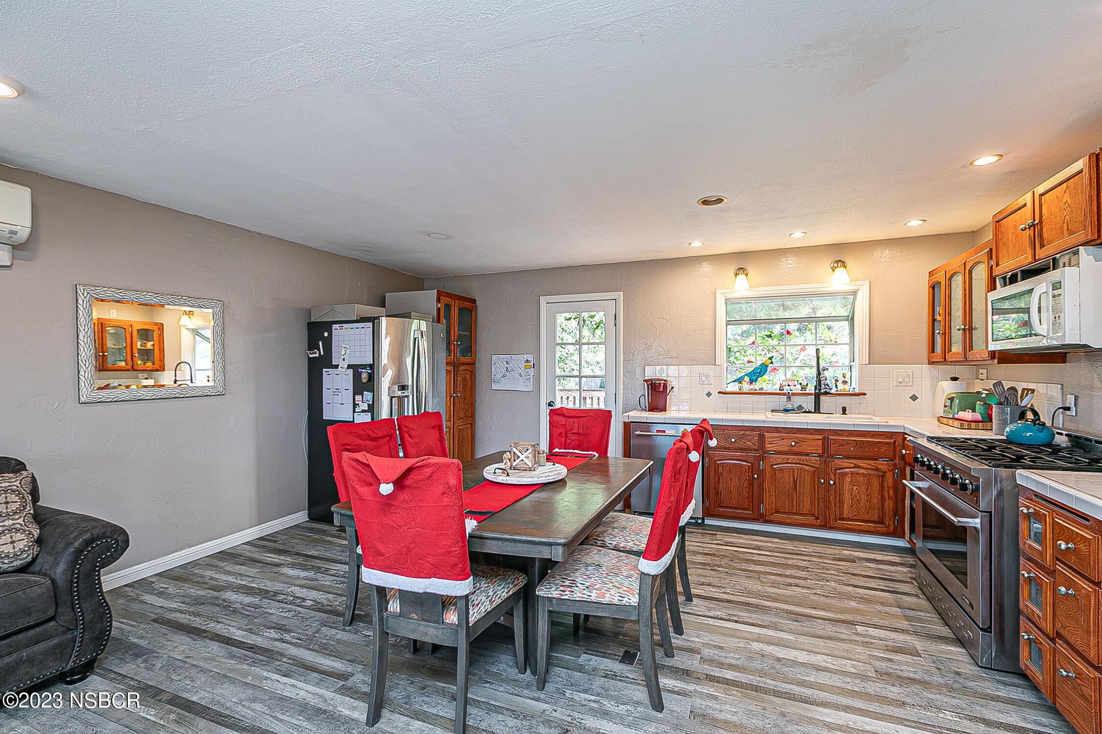 527 Sunbeam Road Lompoc, CA 93436 - Photo 8 of 29 527SunbeamRd_11